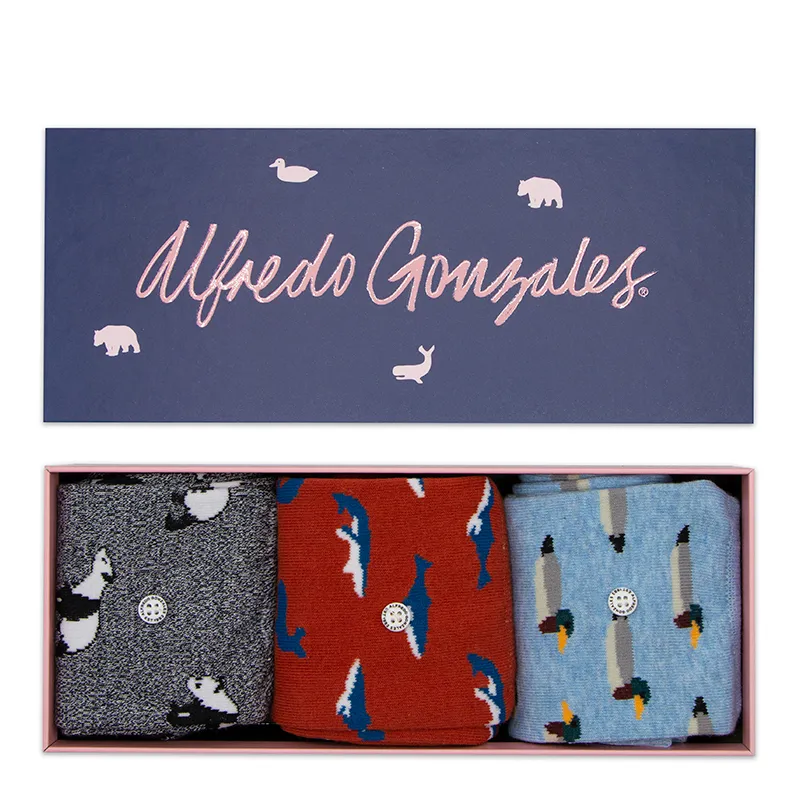 Alfredo Gonzales  Giftbox NVT 065070-001-S