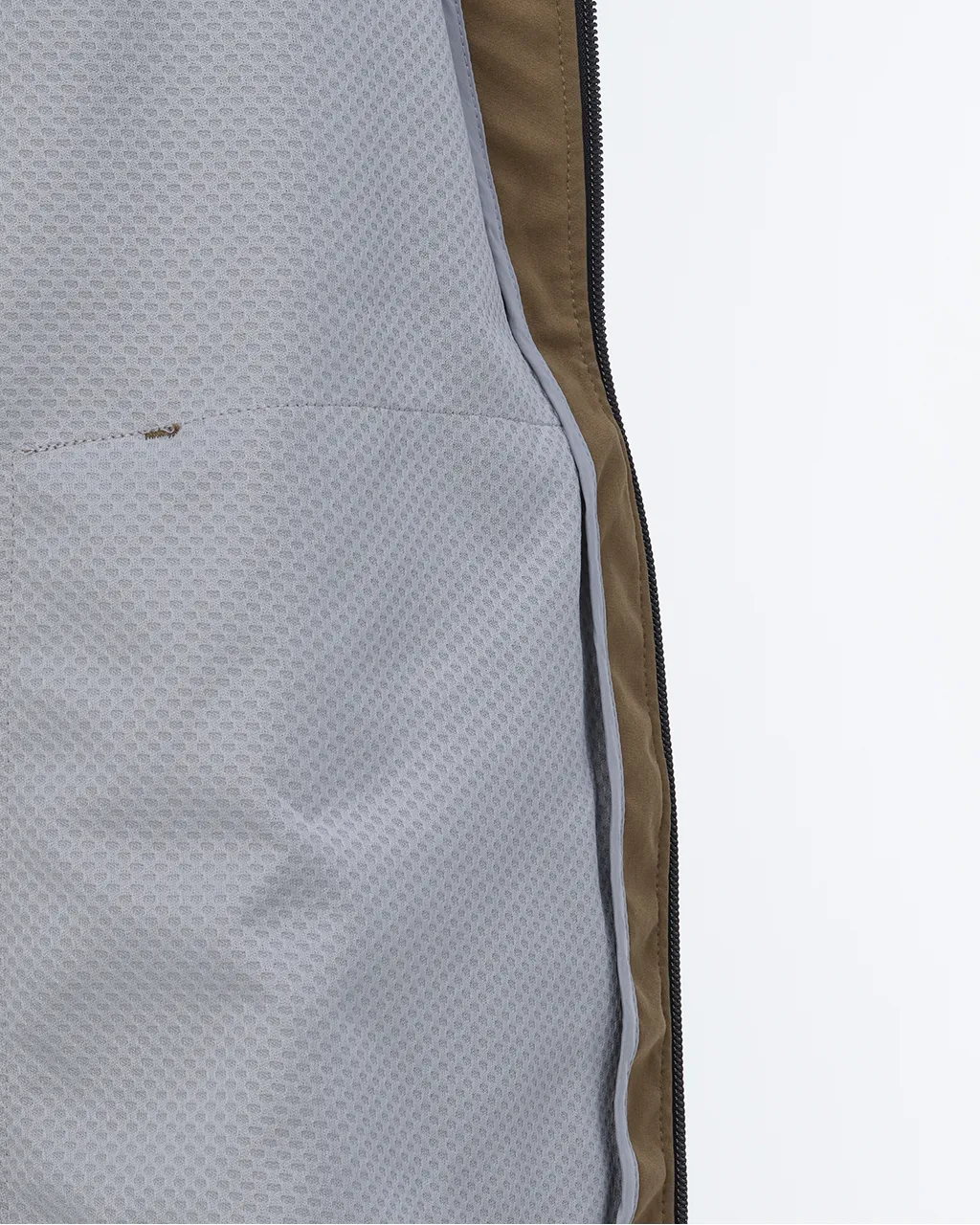 MA.STRUM Jack Groen 077012-001-L